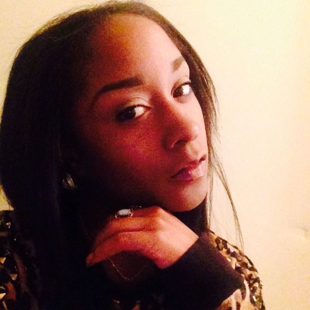 Meet your Posher, Dionna